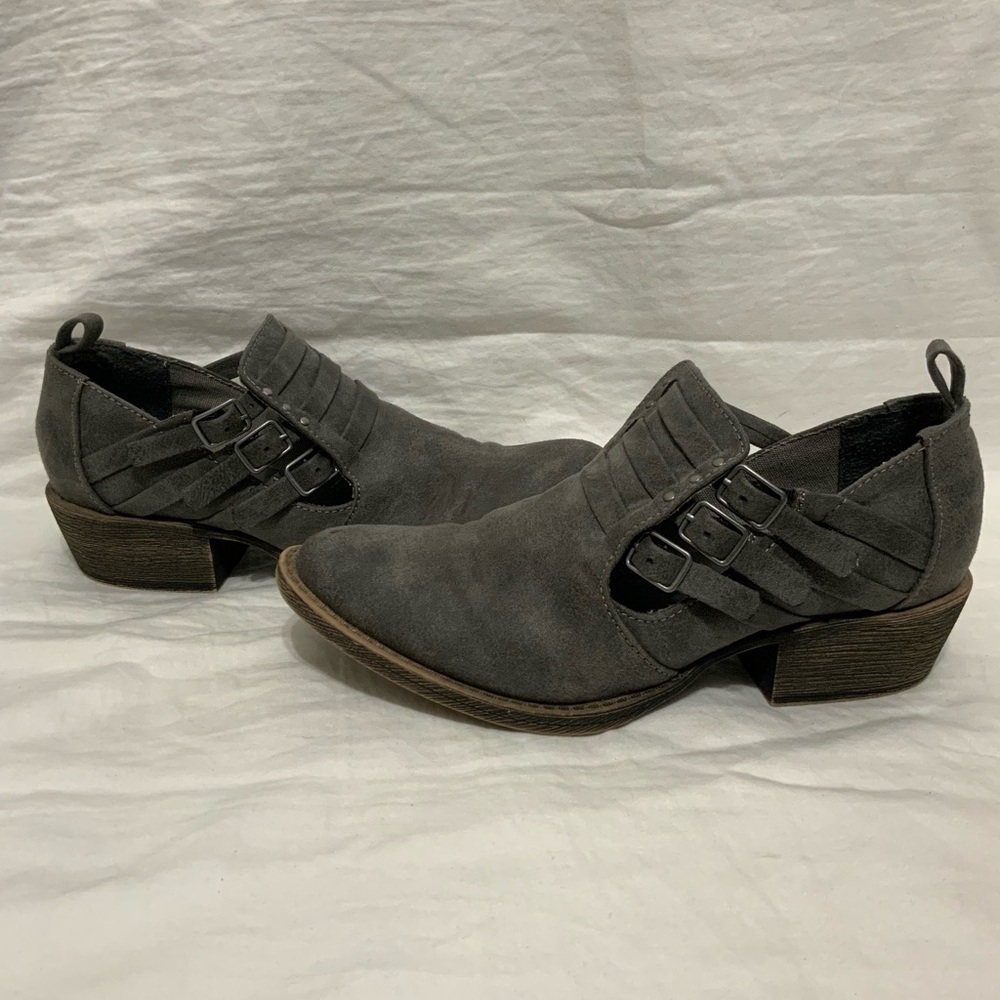 NWOT Coconuts By Matisse Western Charcoal Gray Ankle Boots Winston Size 6.5